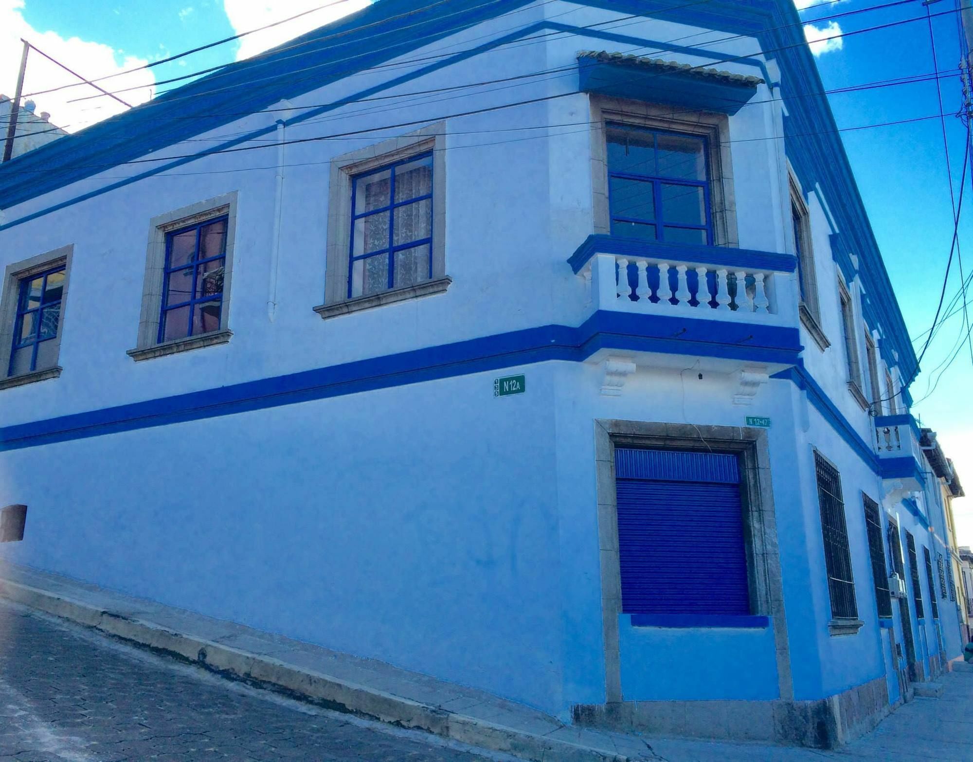 Blue Door Housing Historic Quito Hotel Luaran gambar