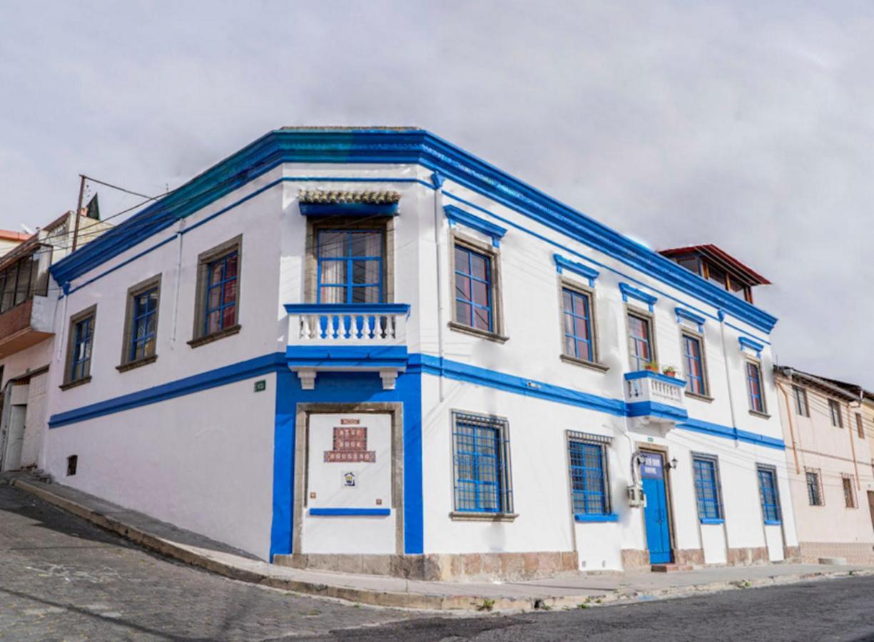 Blue Door Housing Historic Quito Hotel Luaran gambar